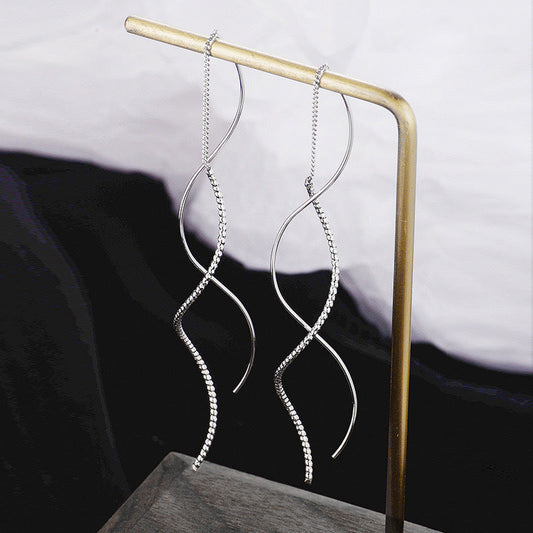 Charming Earring for Any Occasion