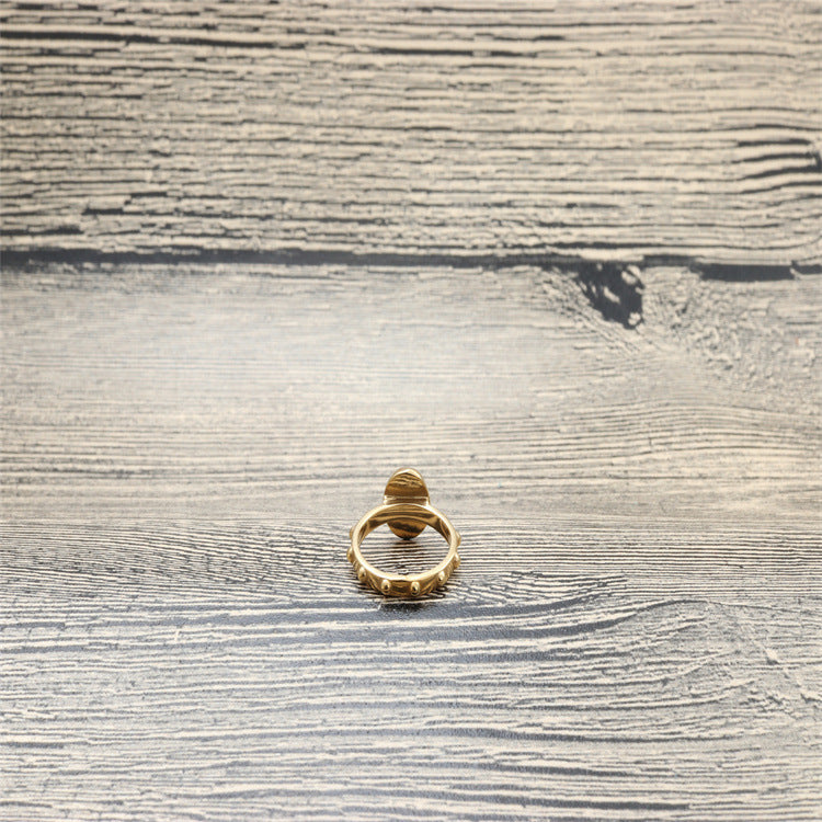 Romantic Gold Ring for Special Moments