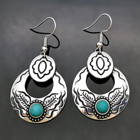 Charming Earring for Any Occasion
