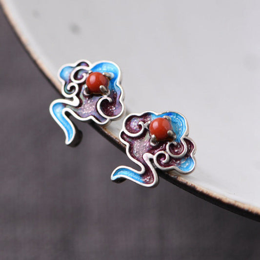 Romantic Silver Earring for Special Moments