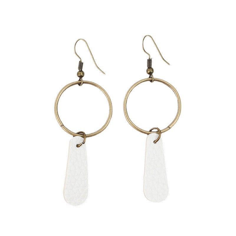 Classic Earring with Timeless Appeal
