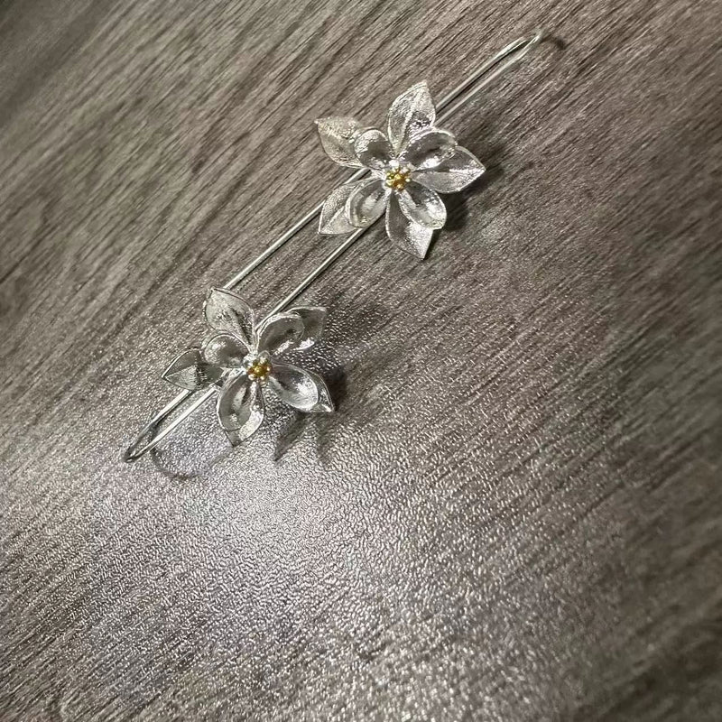Classic Silver Earring with Timeless Appeal