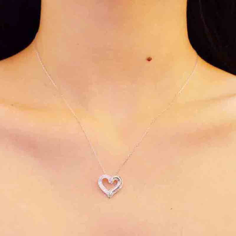 Beautiful Necklace with Unique Style