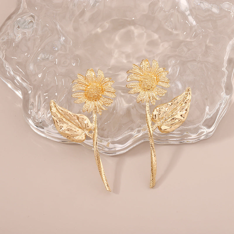 Romantic Earring for Special Moments