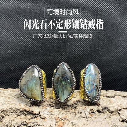 Beautiful Gold Ring with Unique Style