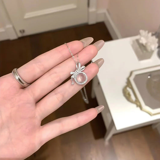 Beautiful Piece with Unique Style