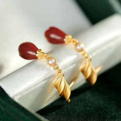 Beautiful Silver Earring with Unique Style