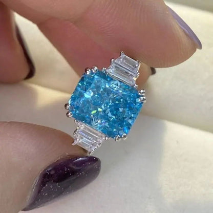 Classic Ring with Timeless Appeal