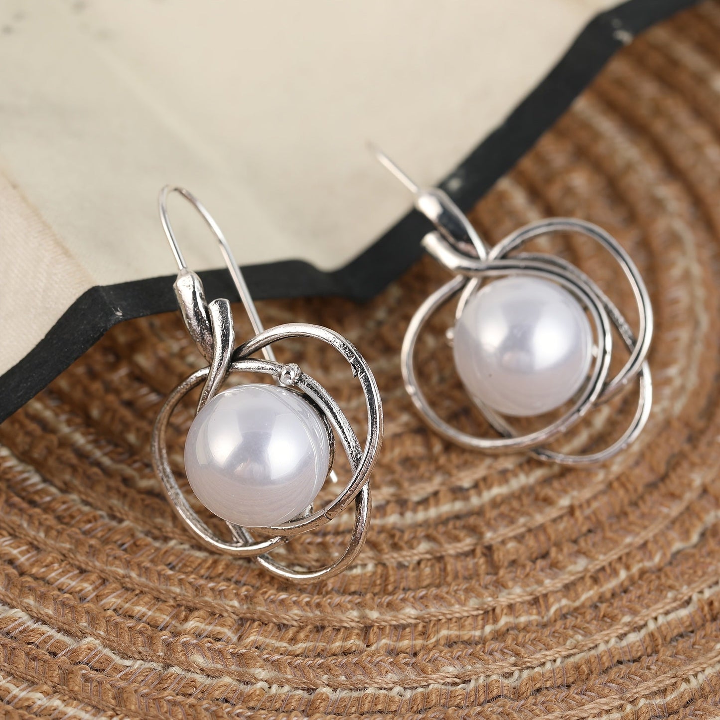Vintage Handmade Pearl Earring