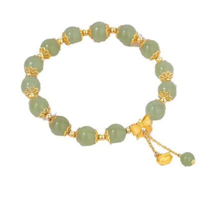 Classic Silver Bracelet with Timeless Appeal