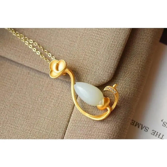 Elegant Silver Necklace for Every Occasion