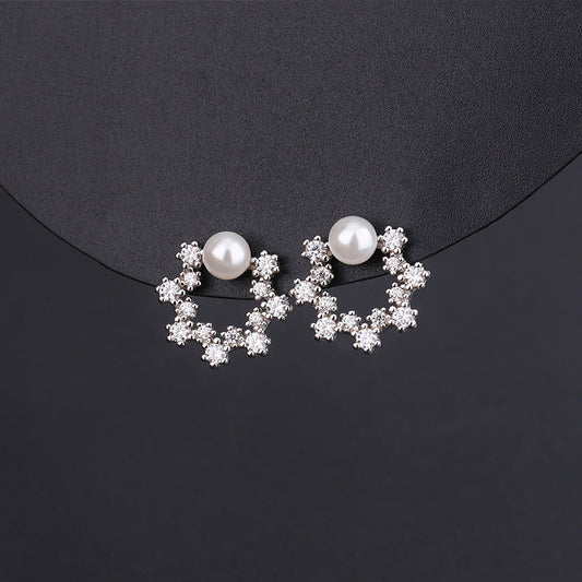 Stunning Pearl Earring for Daily Wear
