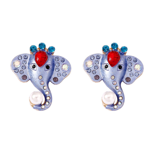 Beautiful Pearl Earring with Unique Style
