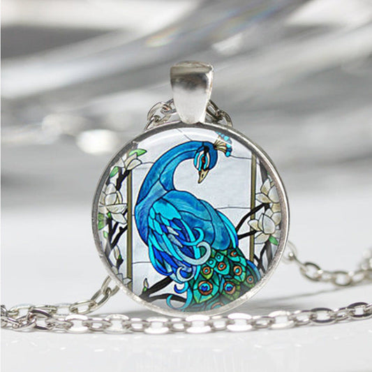 Charming Pendant for Any Occasion