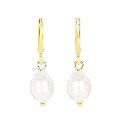 Charming Pearl Earring for Any Occasion