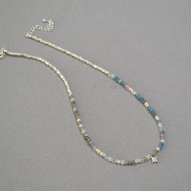 Beautiful Silver Bracelet with Unique Style