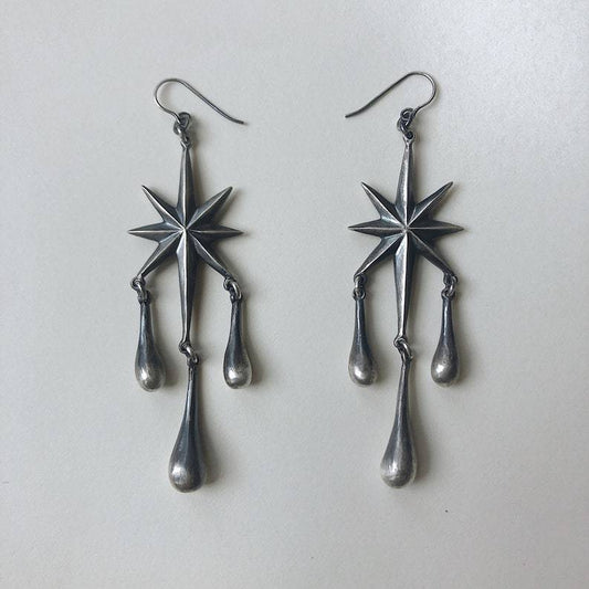 Charming Earring for Any Occasion