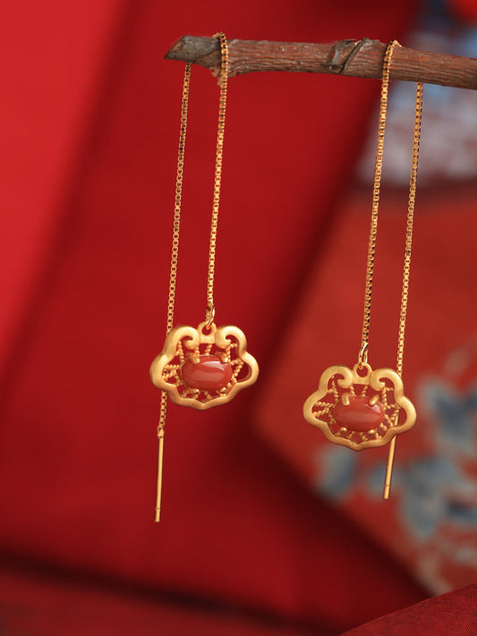 Elegant Silver Earring for Every Occasion