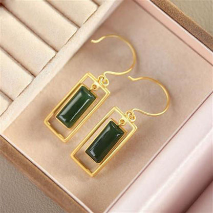 Beautiful Gold Earring with Unique Style