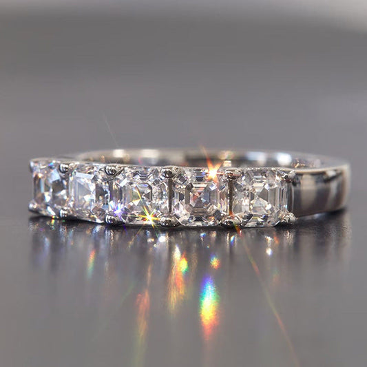 Elegant Ring for Every Occasion
