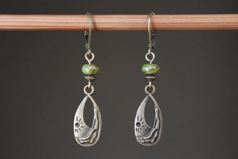 Stunning Earring for Daily Wear