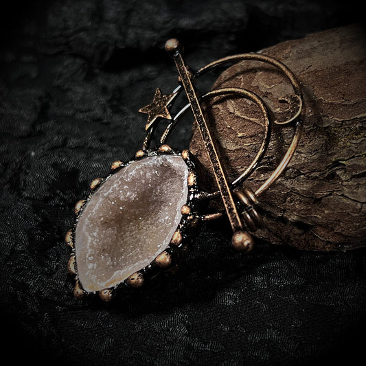 Romantic Pendant for Special Moments