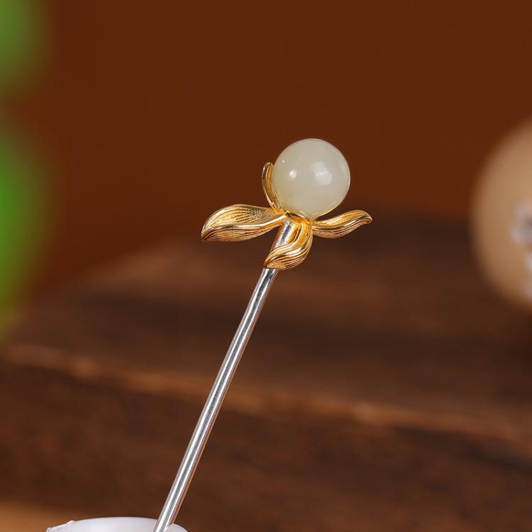 Beautiful Gold Piece with Unique Style