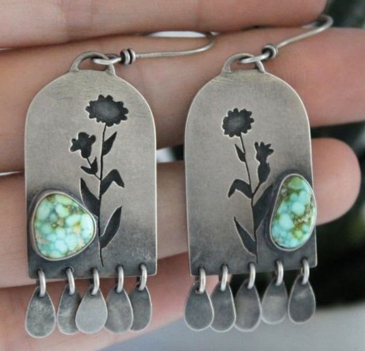 Classic Earring with Timeless Appeal