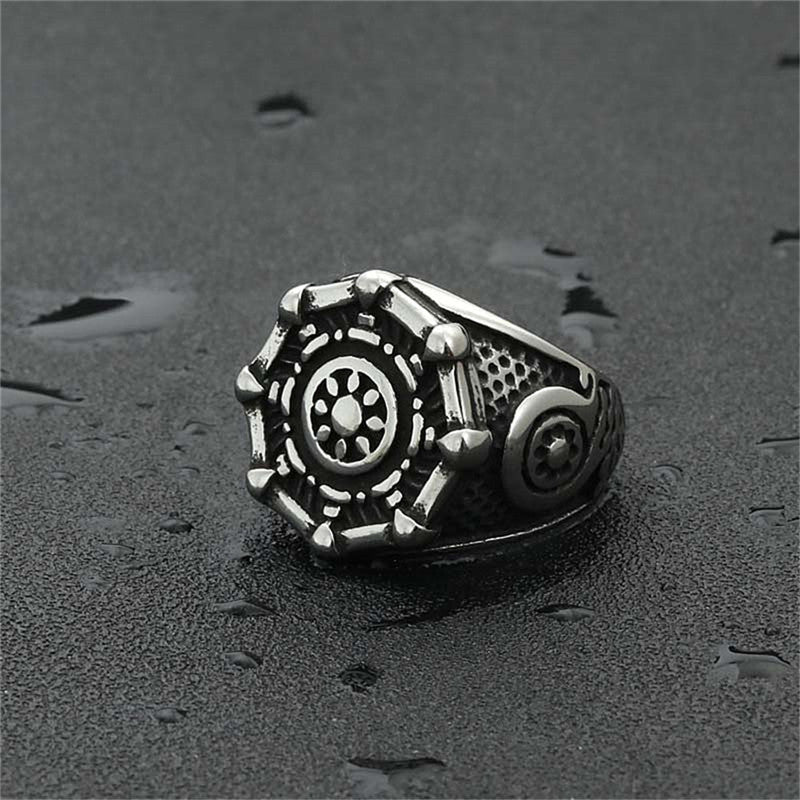 Beautiful Ring with Unique Style