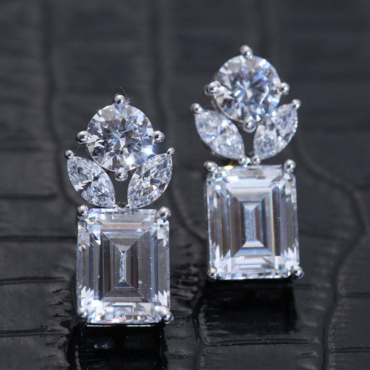 Romantic Earring for Special Moments