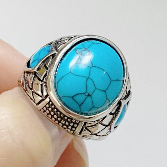 Stunning Silver Ring for Daily Wear