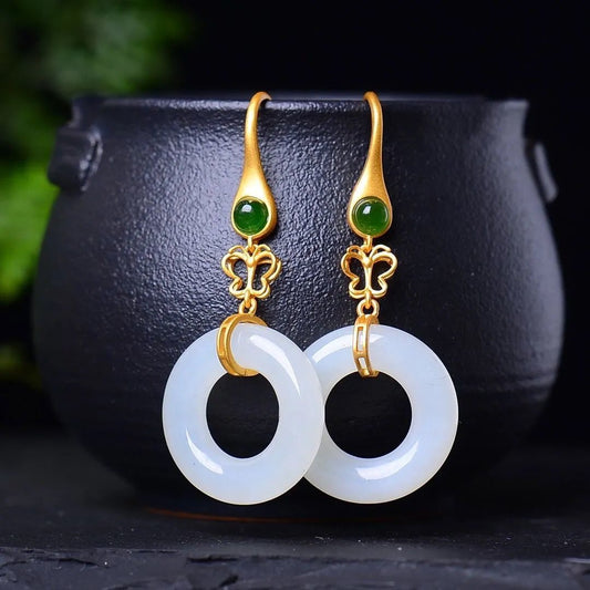 Stunning Gold Earring for Daily Wear