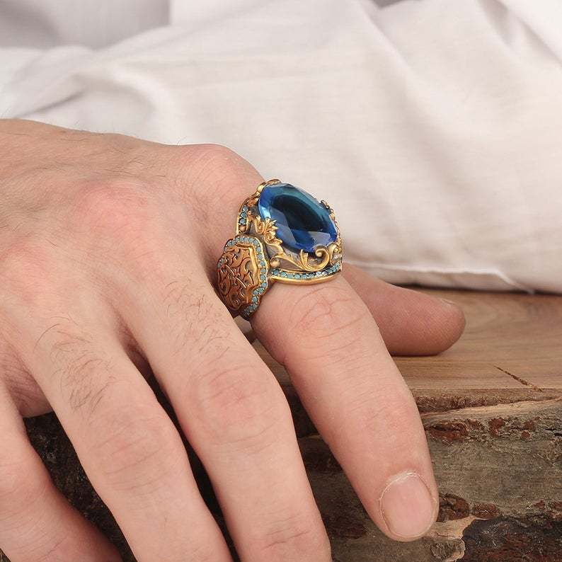 Beautiful Gold Ring with Unique Style