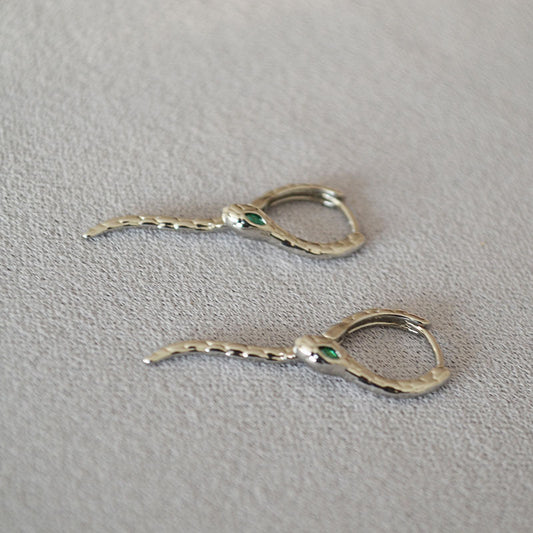 Vintage Handmade Gold Earring