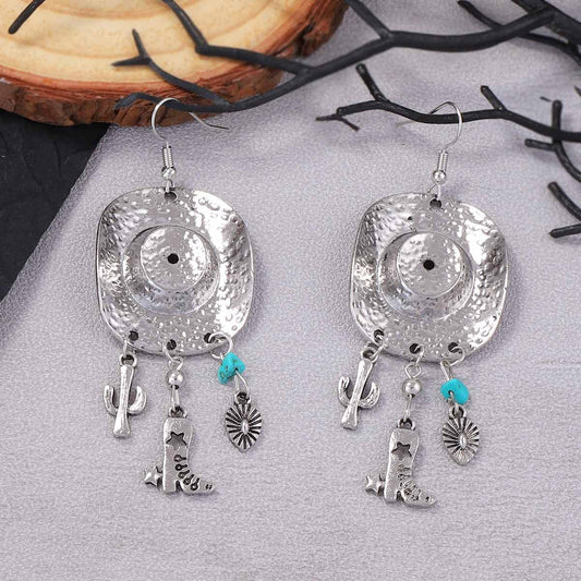Charming Piece for Any Occasion