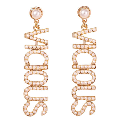 Classic Pearl Earring with Timeless Appeal
