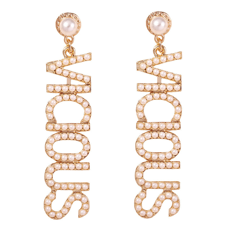 Classic Pearl Earring with Timeless Appeal