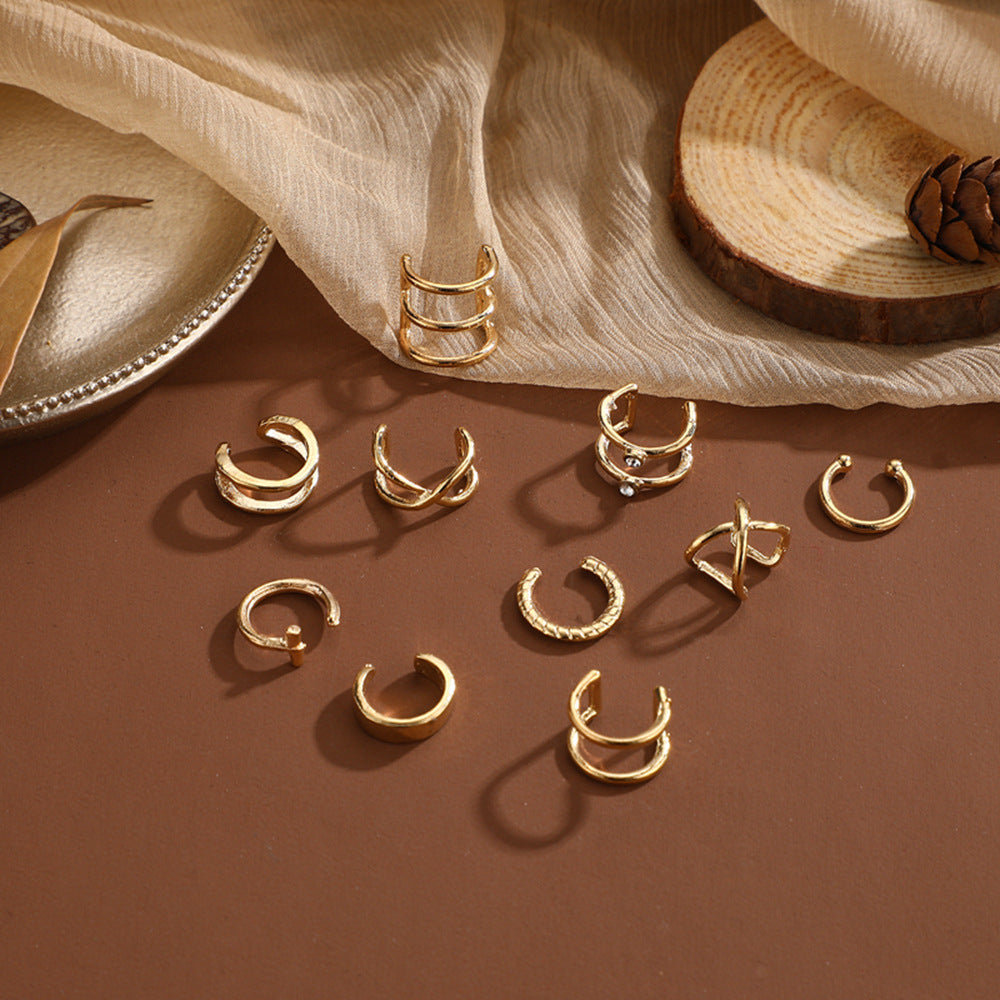 Beautiful Gold Set with Unique Style