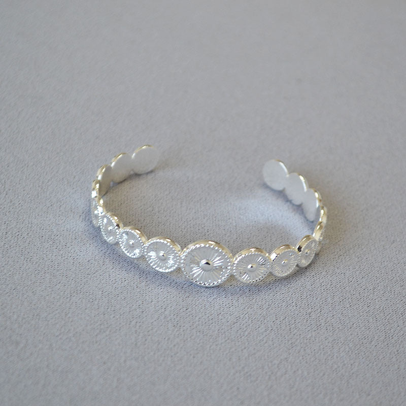 Elegant Gold Bracelet for Every Occasion