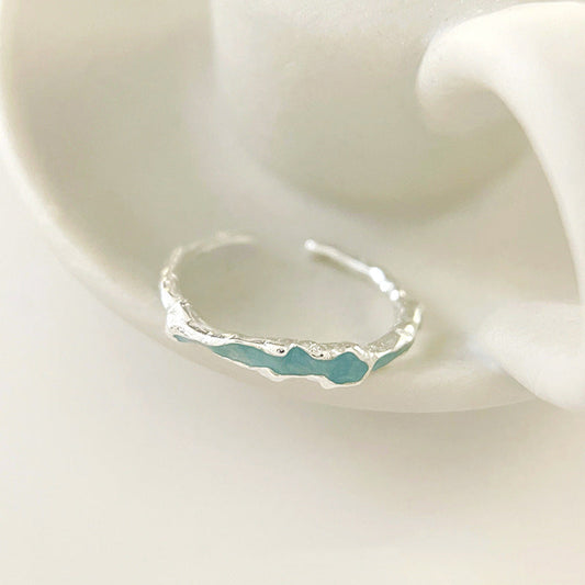 Charming Piece for Any Occasion