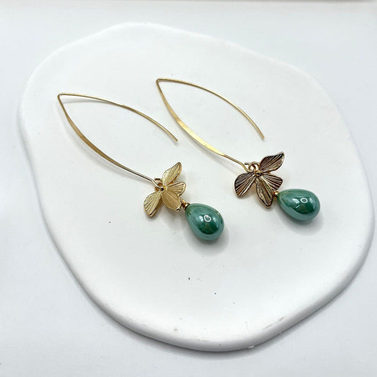 Delicate Artisan Pearl Earring