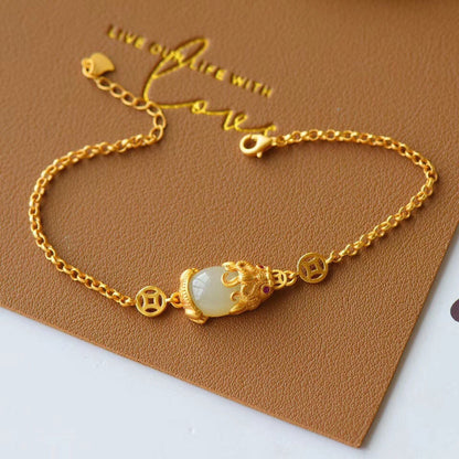 Stunning Gold Bracelet for Daily Wear