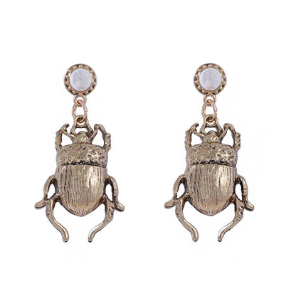 Classic Pearl Earring with Timeless Appeal
