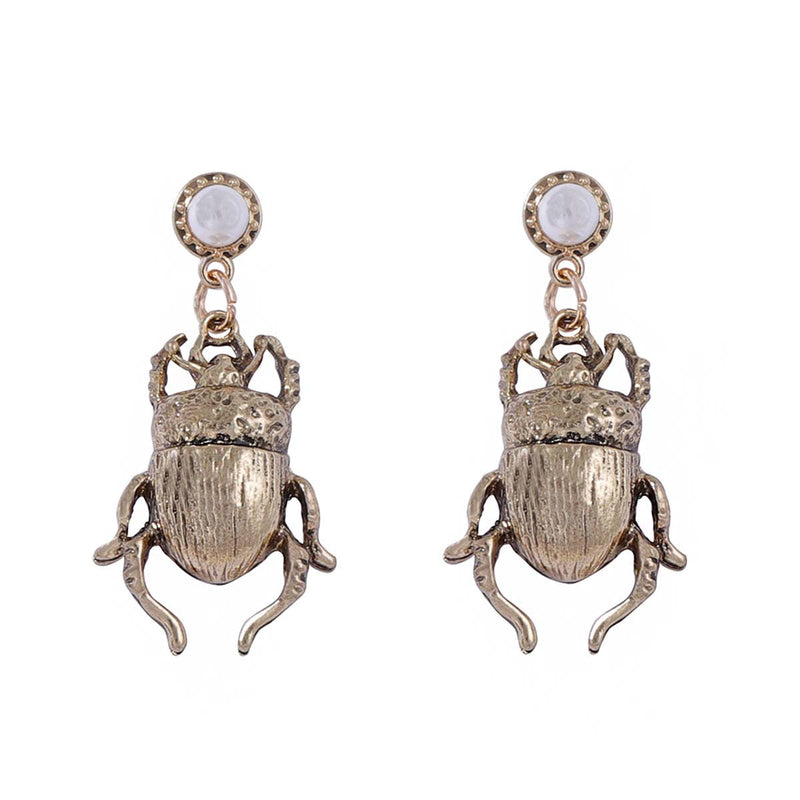 Classic Pearl Earring with Timeless Appeal