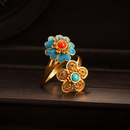 Beautiful Gold Ring with Unique Style