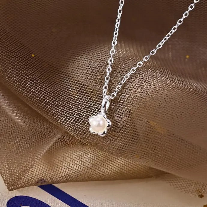 Stunning Pearl Necklace for Daily Wear