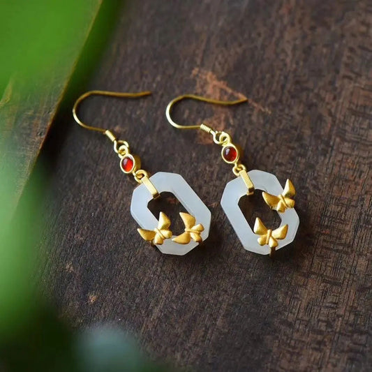 Elegant Gold Earring for Every Occasion