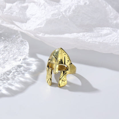 Classic Gold Bracelet with Timeless Appeal