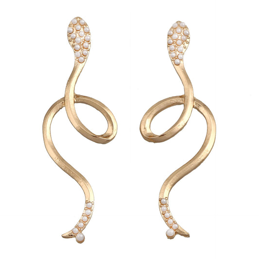 Romantic Pearl Earring for Special Moments