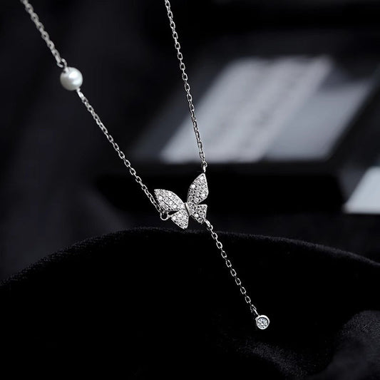 Beautiful Set with Unique Style